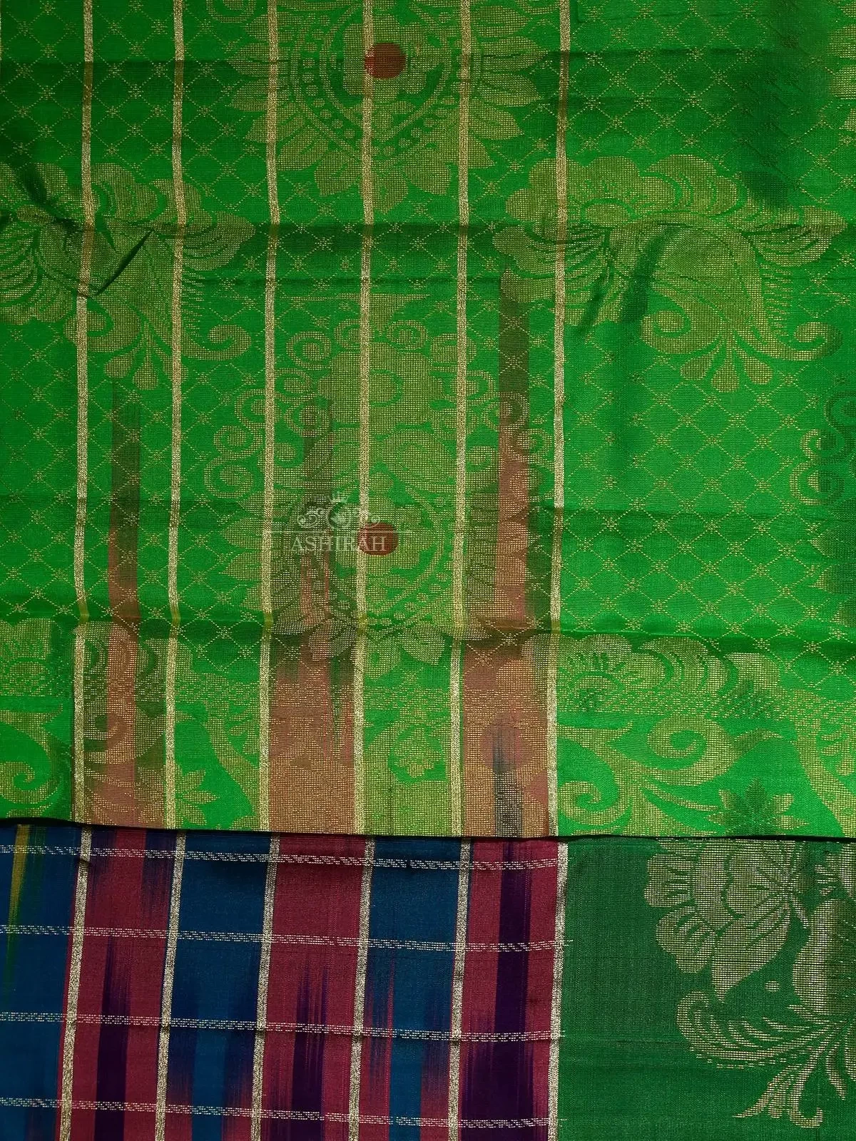 Green Soft Silk Saree With Checks Design On The Body And Zari Border