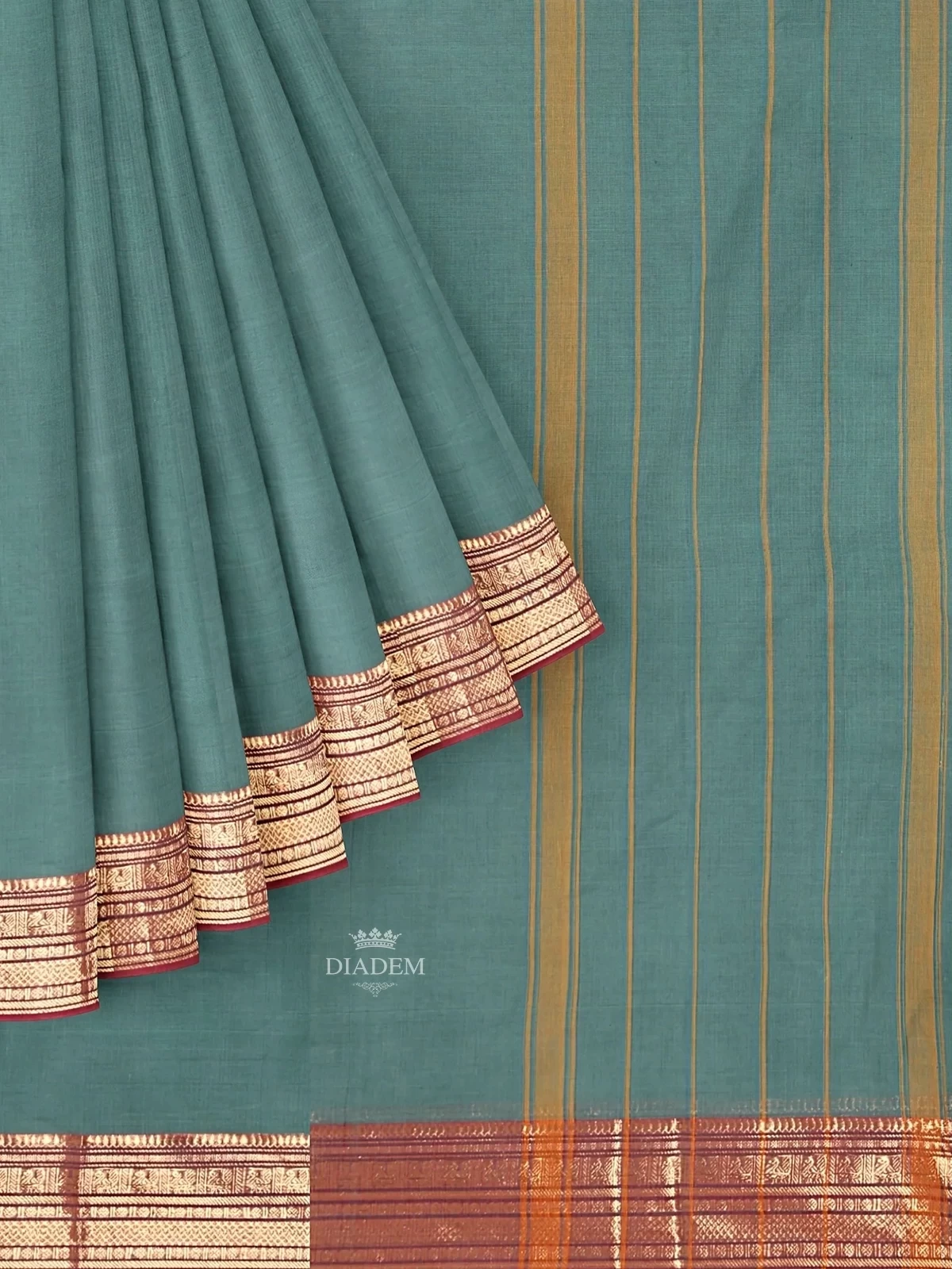Green Kanchi Cotton Saree with Plain Thread Butta on the body and Zari Border
